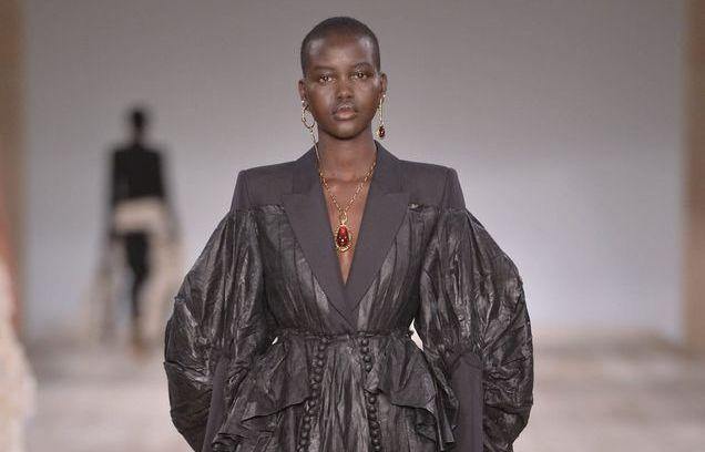 Alexander McQueen Continues Our Family Heritage - Black Sand PR & Entertainment Inc.